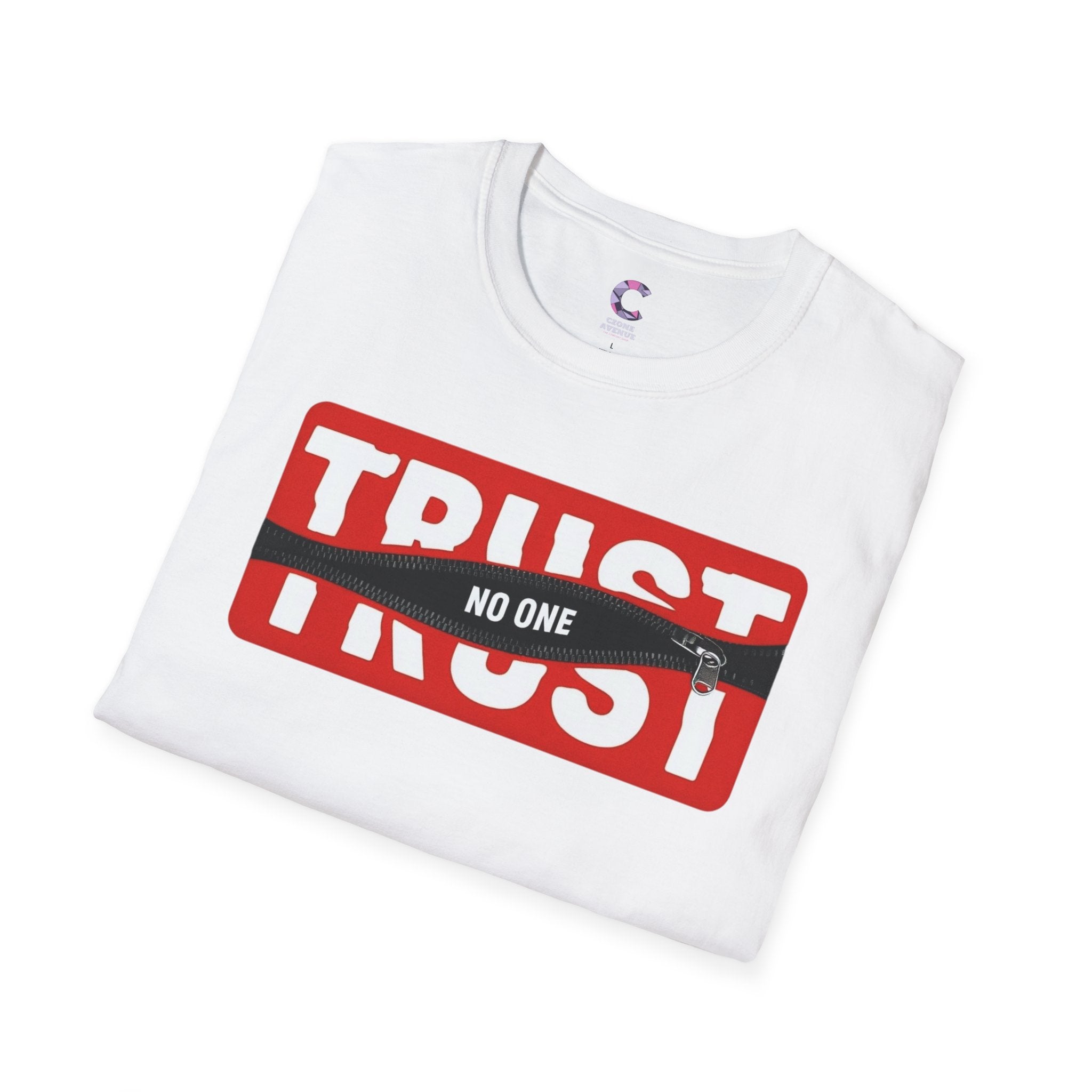 Trust Noone Soft style T-Shirt