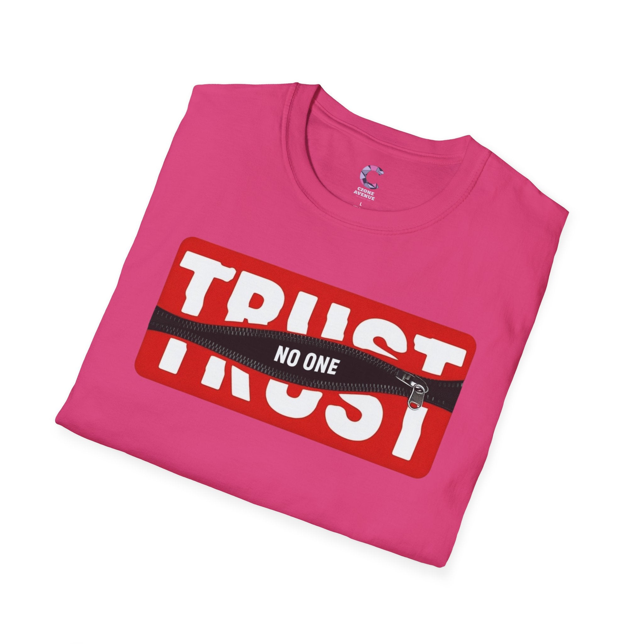 Trust Noone Soft style T-Shirt