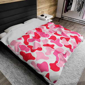 Pink Camo Themed Soft Blanket