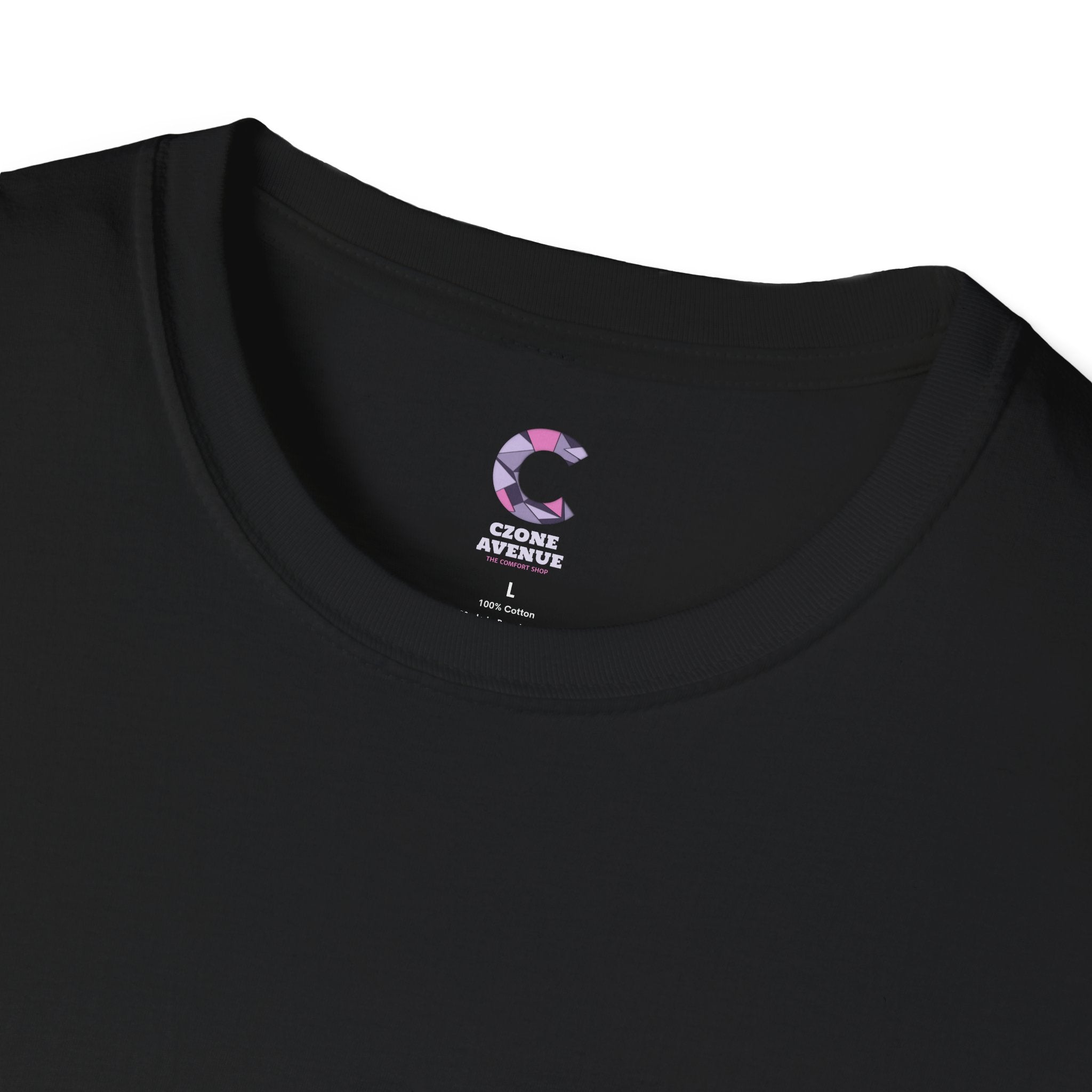 I'm a social vegan I avoid meet Anti-Social T-Shirt
