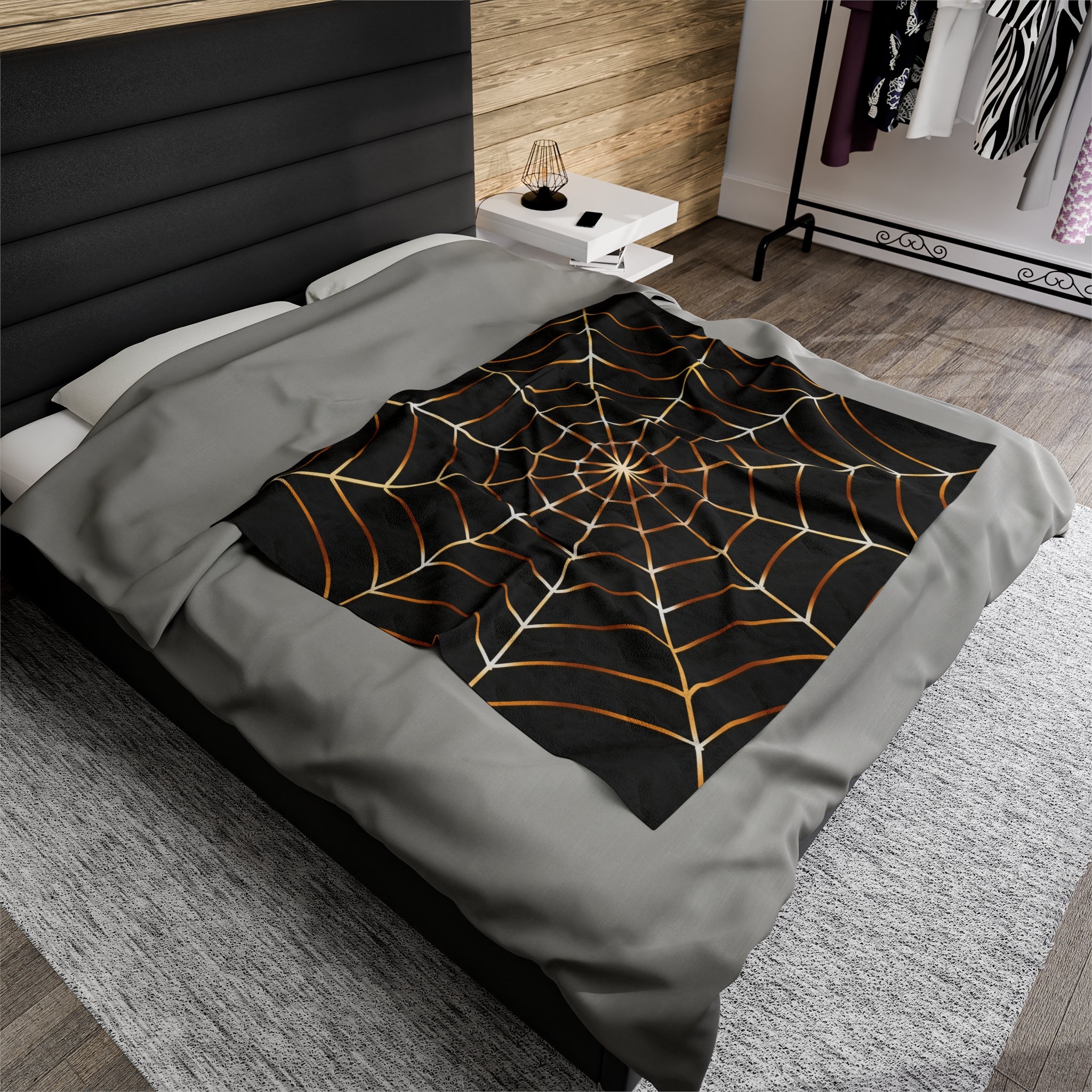 Spiderweb Themed Velveteen Soft Blanket